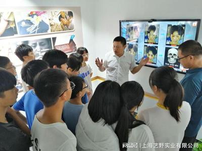 趣味性禁毒教育VR體驗設備、VR禁毒基地、多媒體禁毒教育產品配置